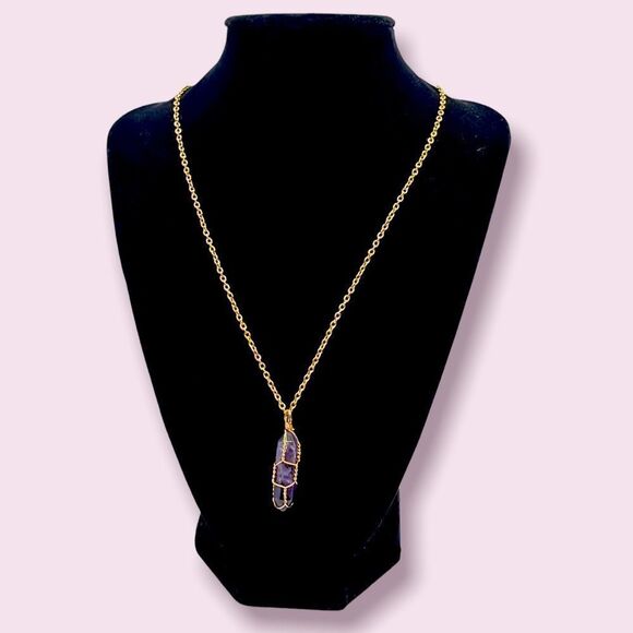 NWT Wool + Pepper Co. Amethyst Crystal & Gold Necklace - PROTECTION - Picture 3 of 6